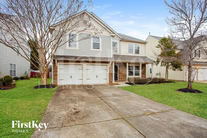 Building Photo - 3011 Sweetspire Rd