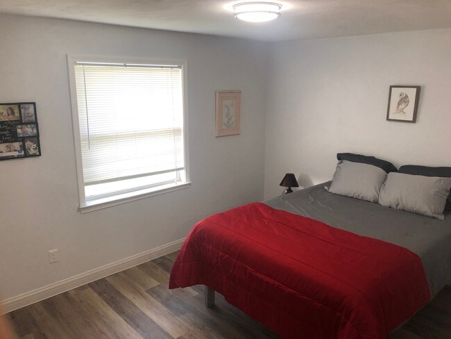 886 S Nova Rd - Daytona Beach, FL | Apartment Finder