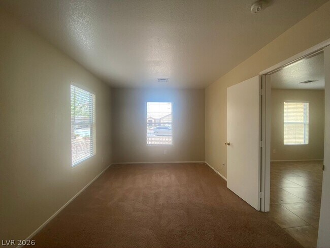 Building Photo - 4032 Coburn St