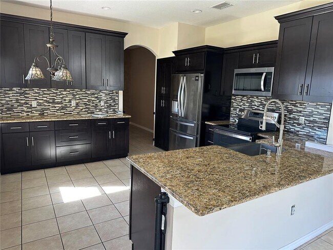 Building Photo - 4150 Vanern Way