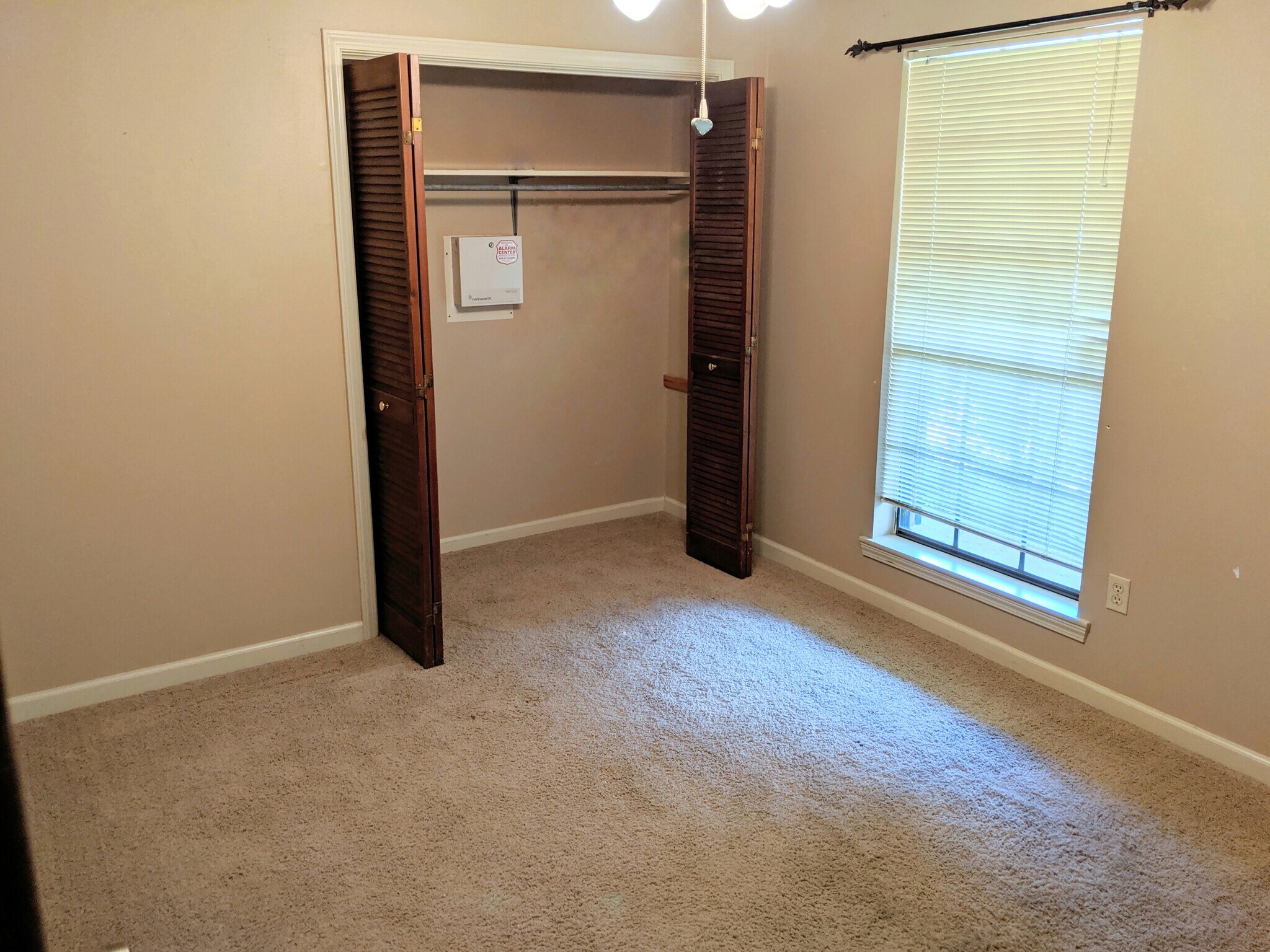 Bedroom 2 - 2610 Bernwood Dr