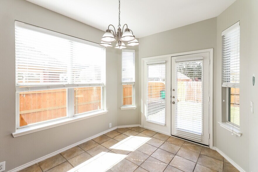 Building Photo - 2702 Darby Brook Dr