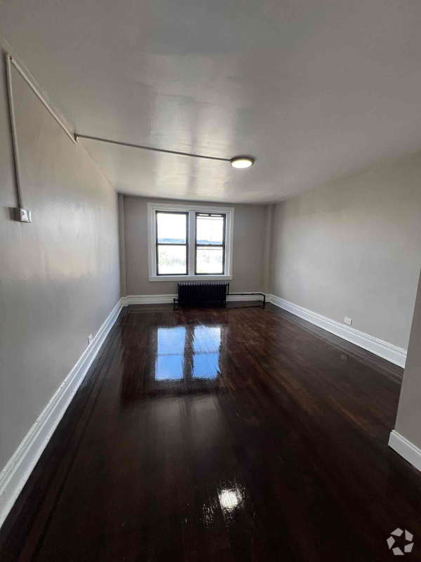 Building Photo - 157 S Harrison St