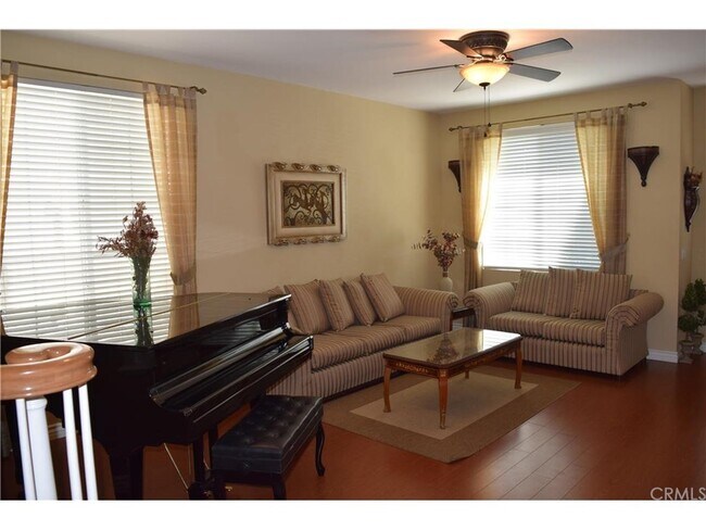 Building Photo - 26829 Nautical Ln