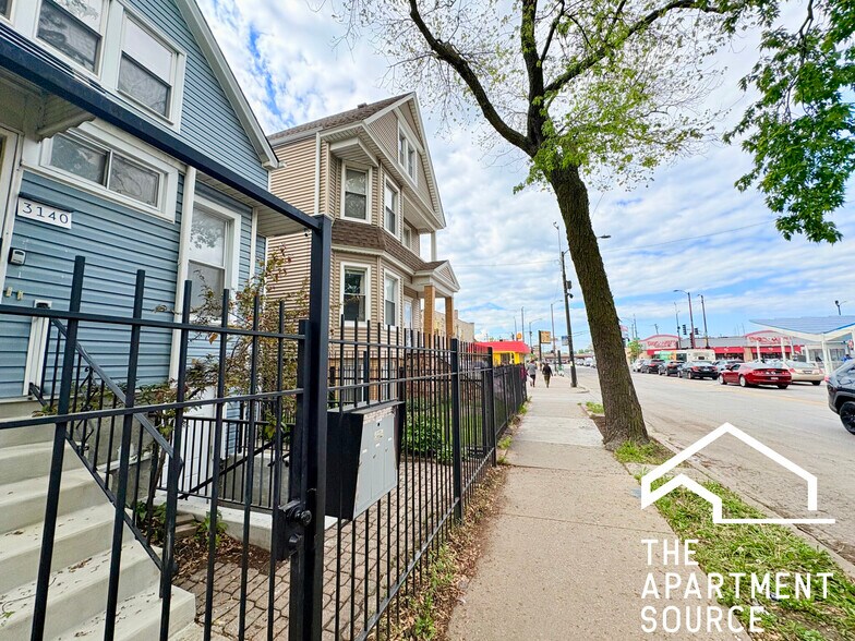 Building Photo - 3140 N Kimball Ave