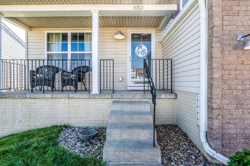 Building Photo - 8753 Quest St