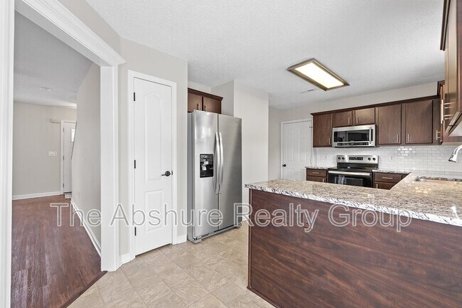 Building Photo - 5216 Carriage Pine Dr