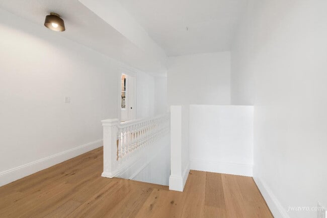 Building Photo - 814 Divisadero St