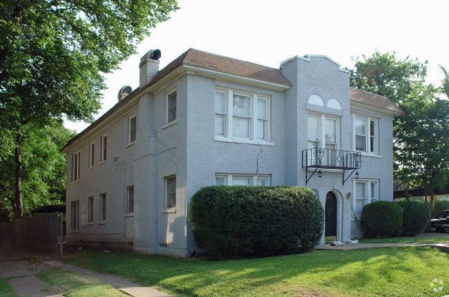 Building Photo - 4227 Wycliff Ave