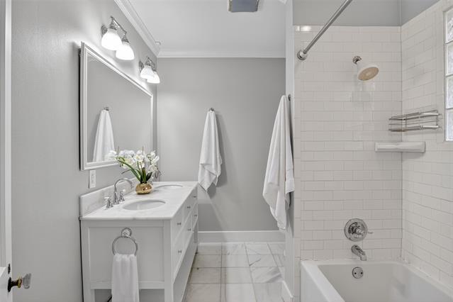 Building Photo - 5815 Marquita Ave