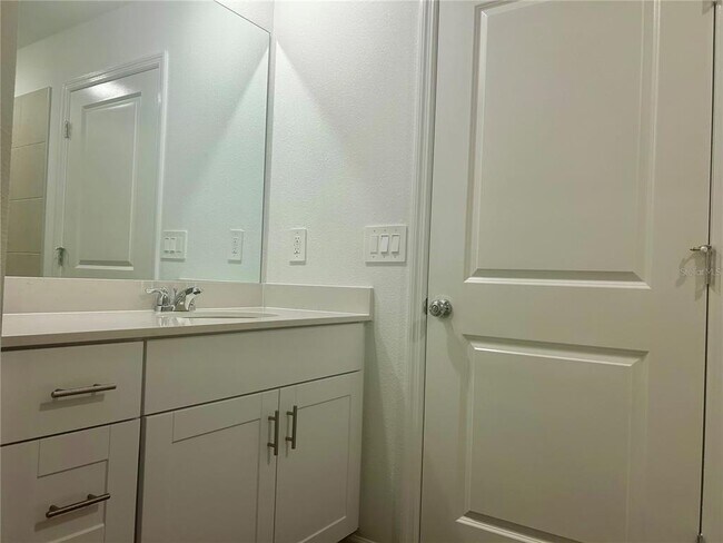 Building Photo - 1158 NW 47th Ct