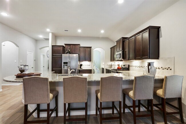 Building Photo - 14141 Isle Royal Ln