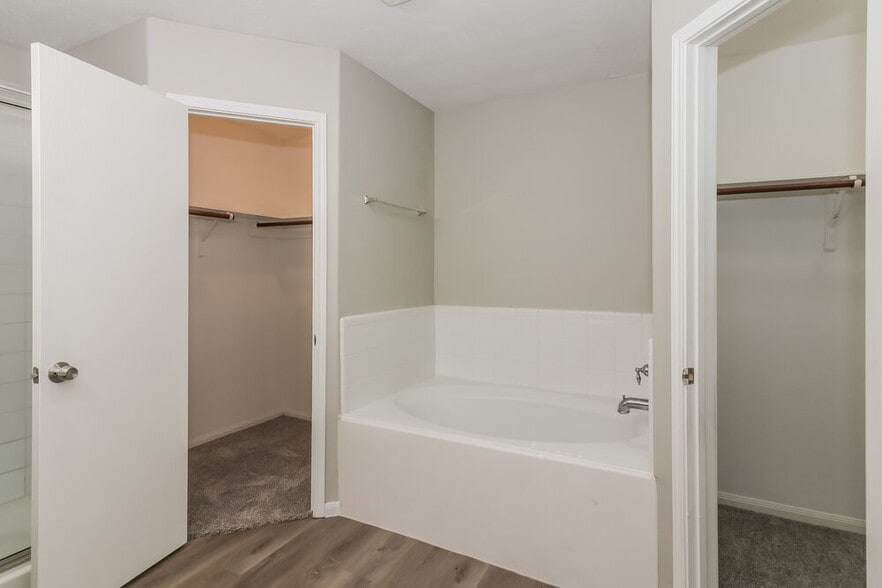 Building Photo - 18411 Atascocita Meadows Dr