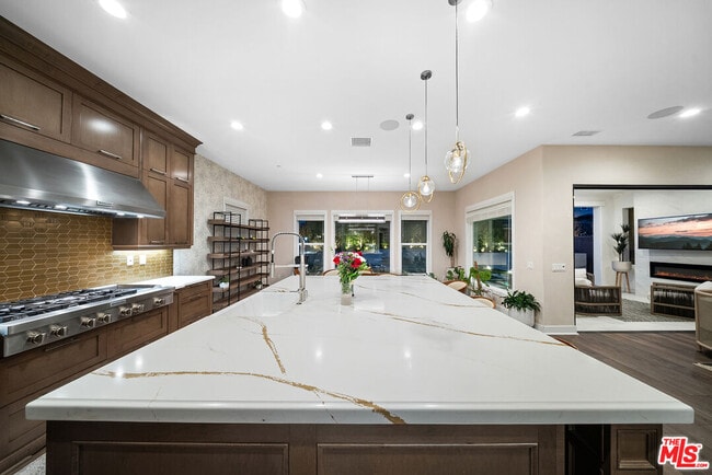 Building Photo - 20643 Wood Rose Ct