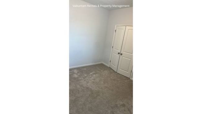 Building Photo - 36 Fieldfare Ln