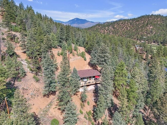 Building Photo - 9987 S Overlook Rd