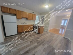 Building Photo - West side 3 bed 1 bath 1st floor apartment...