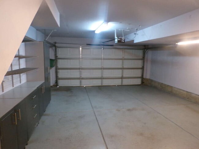 Building Photo - Belmar Townhome - 3 Bedroom, 3 Bathroom (70Vi)