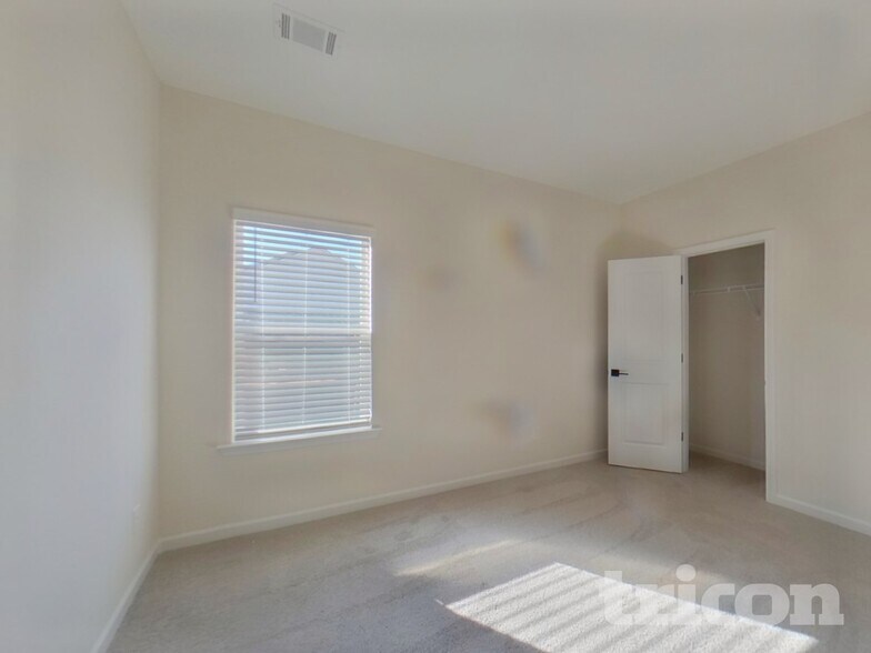 Building Photo - 3432 Arabian Farm Ln