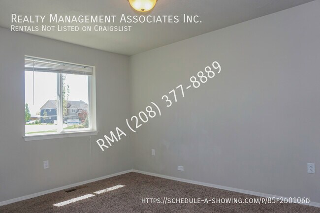 Building Photo - 1344 S Edgewater Cir