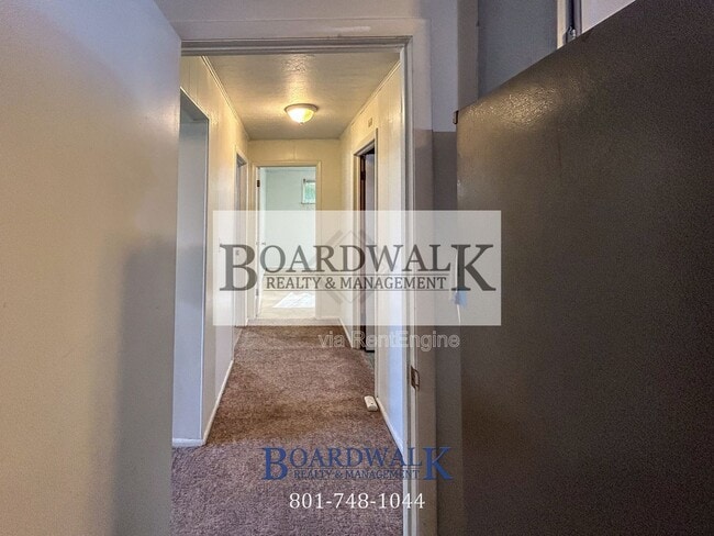 Building Photo - 1528 E 8640 S