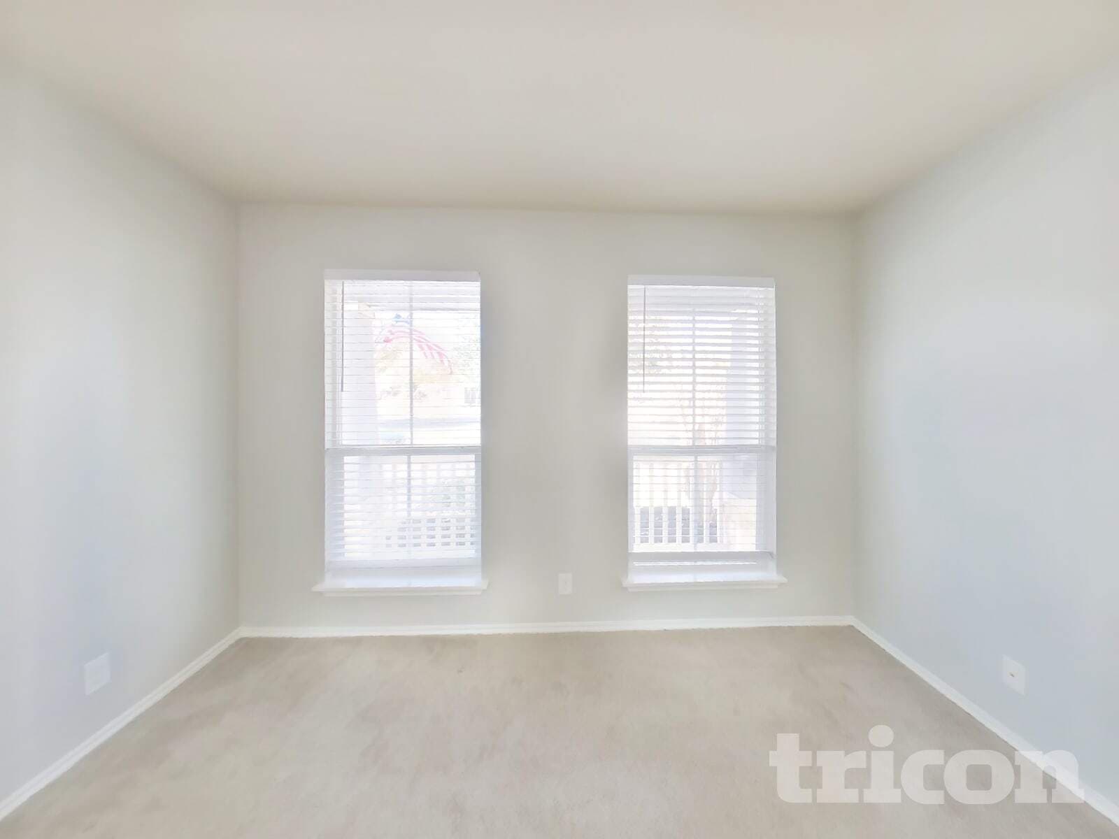 Building Photo - 18521 Mammoth Cave Blvd