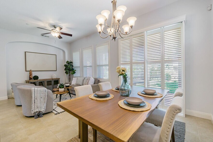 Building Photo - 1631 Chianti Ln