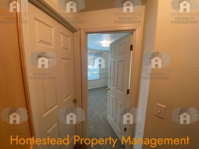 Building Photo - 164