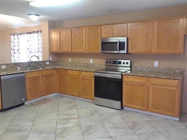 Building Photo - 2428 Collier Dr