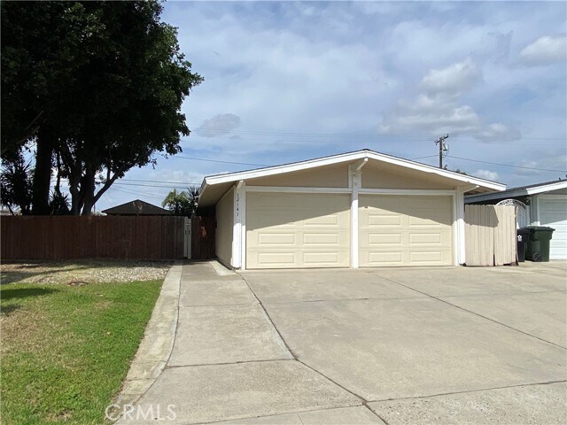 Building Photo - 12141 Candy