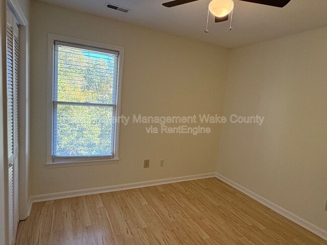 Building Photo - 306 Applecross Dr