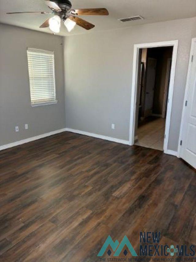 Building Photo - 2104 Hali Ln