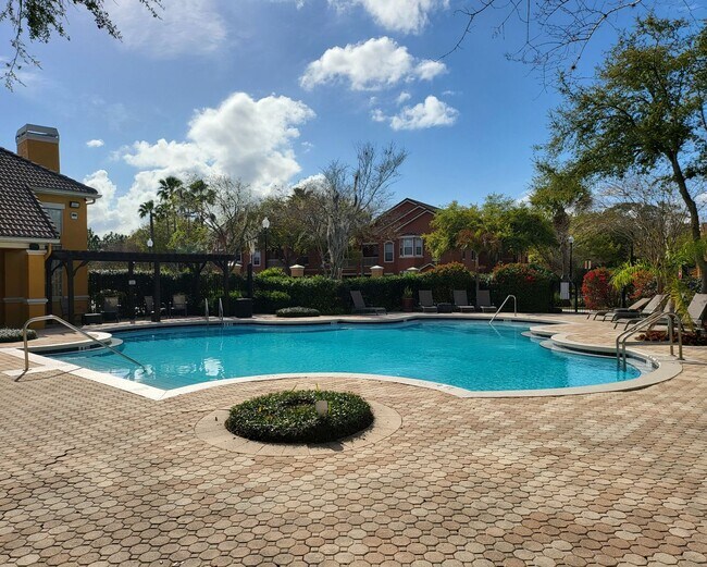 Building Photo - Stunning 2/2 Condo For Rent in Mirabella -...
