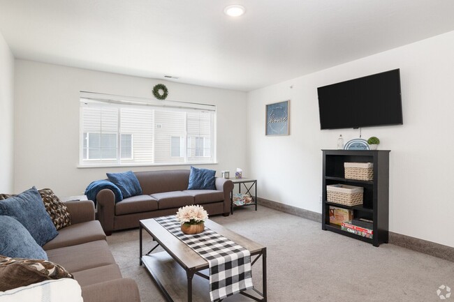 Building Photo - Apartments @ Falls Crossing Phase "1" (A,B,C)