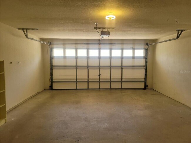 Building Photo - 10202 SW 61st Terrace Rd