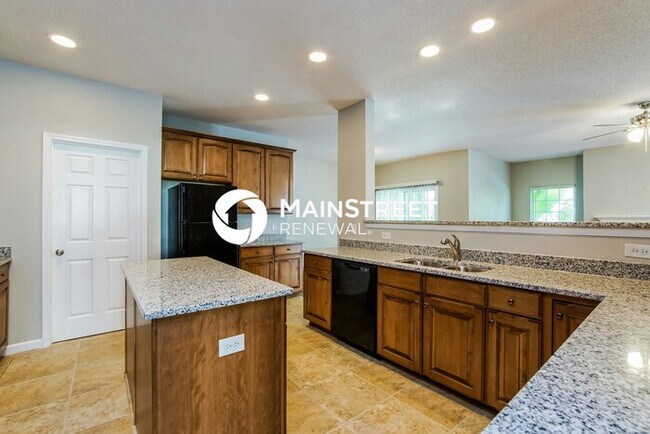 Building Photo - 5 Bedroom Pet-Friendly Home in Wake Forest, NC with Main Street Renewal