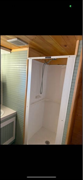 Building Photo - 279 Bangor Rd