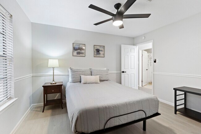Building Photo - 91 N Pathfinders Cir