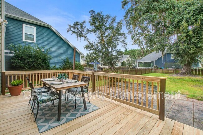 Building Photo - 202 Center Hill Ct