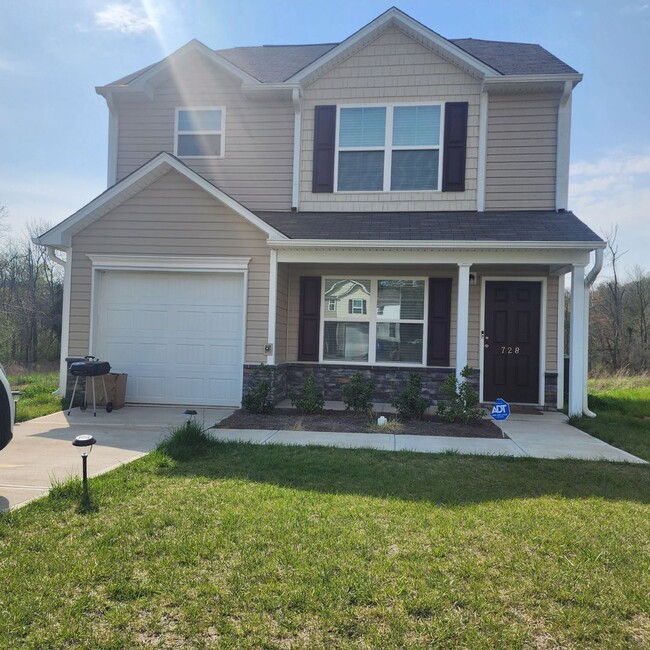 Building Photo - Almost New House for Rent in Lexington!