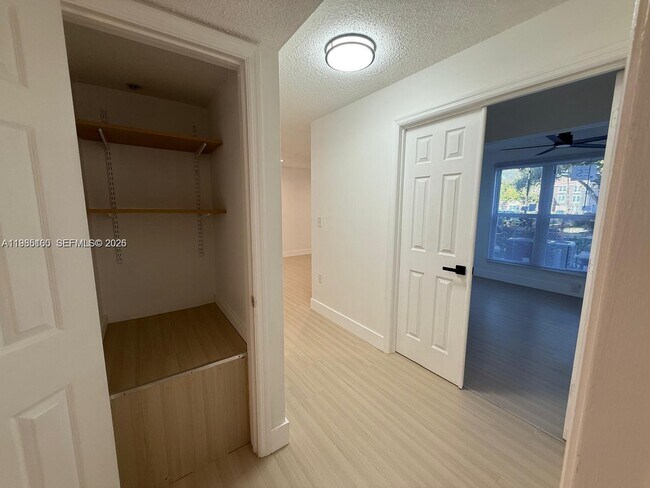 Building Photo - 2319 N Congress Ave