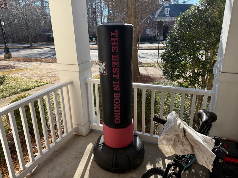 Building Photo - 704 River Rock Way