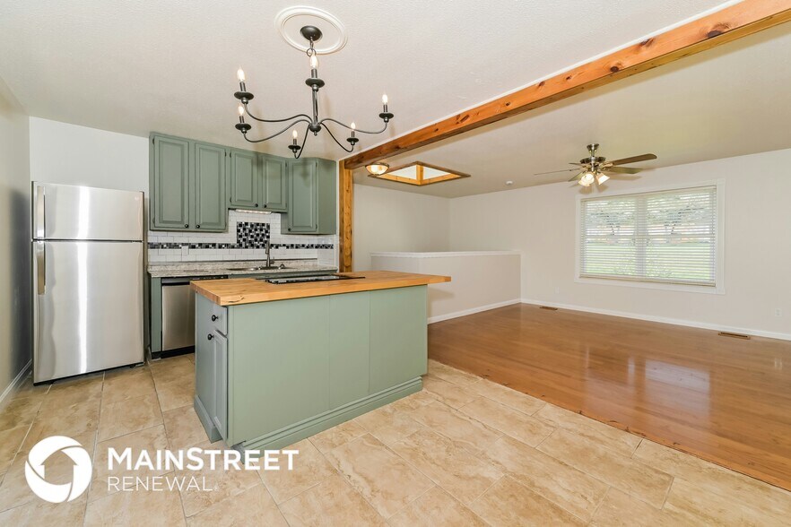 Building Photo - 5505 Malmsbury Rd NW