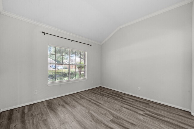 Building Photo - 23818 Indian Hills Way