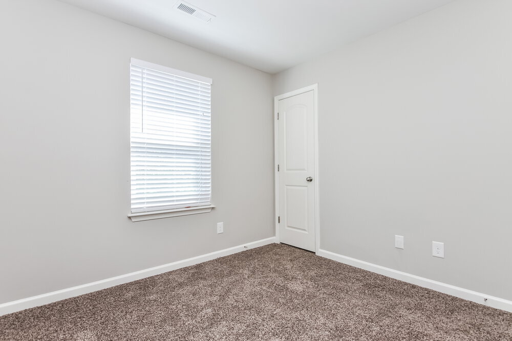 Building Photo - 531 Randolph Dr