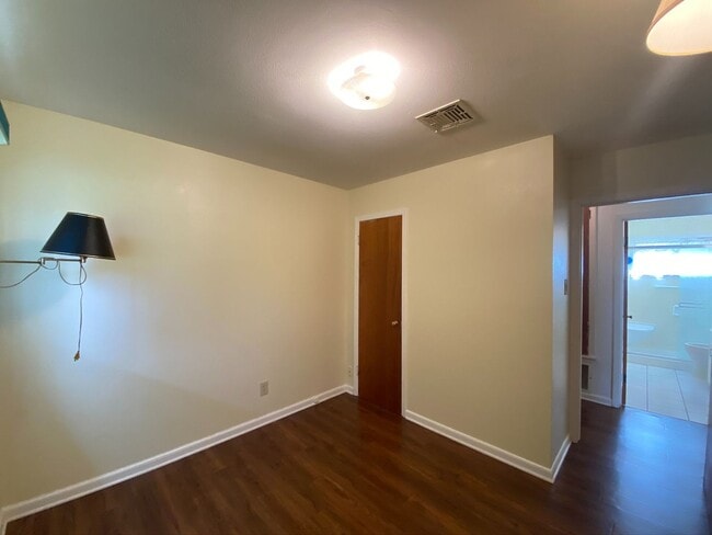 Building Photo - Updated 3 bedroom Bossier City, LA home for lease