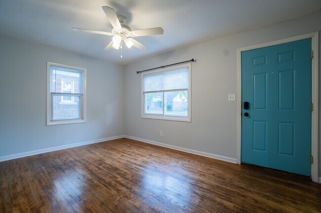 Building Photo - 21801 Grand Lake St