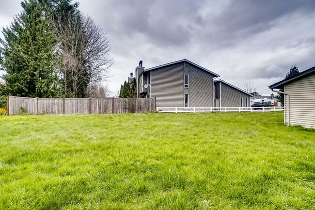 Building Photo - Odona Homes: 2 Bedroom for Rent in Auburn