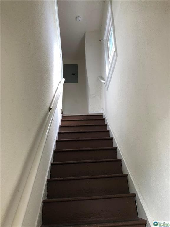 Building Photo - 328 Polk St