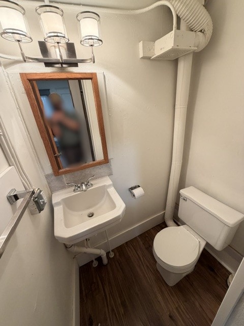 Building Photo - 708 Mills St